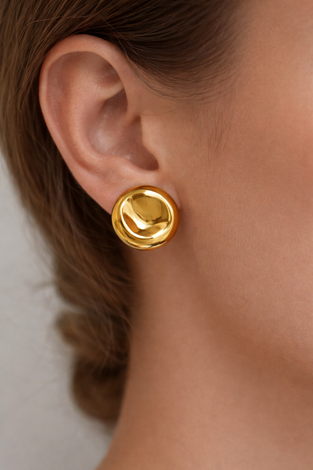 Wavy Textured Disc Earrings