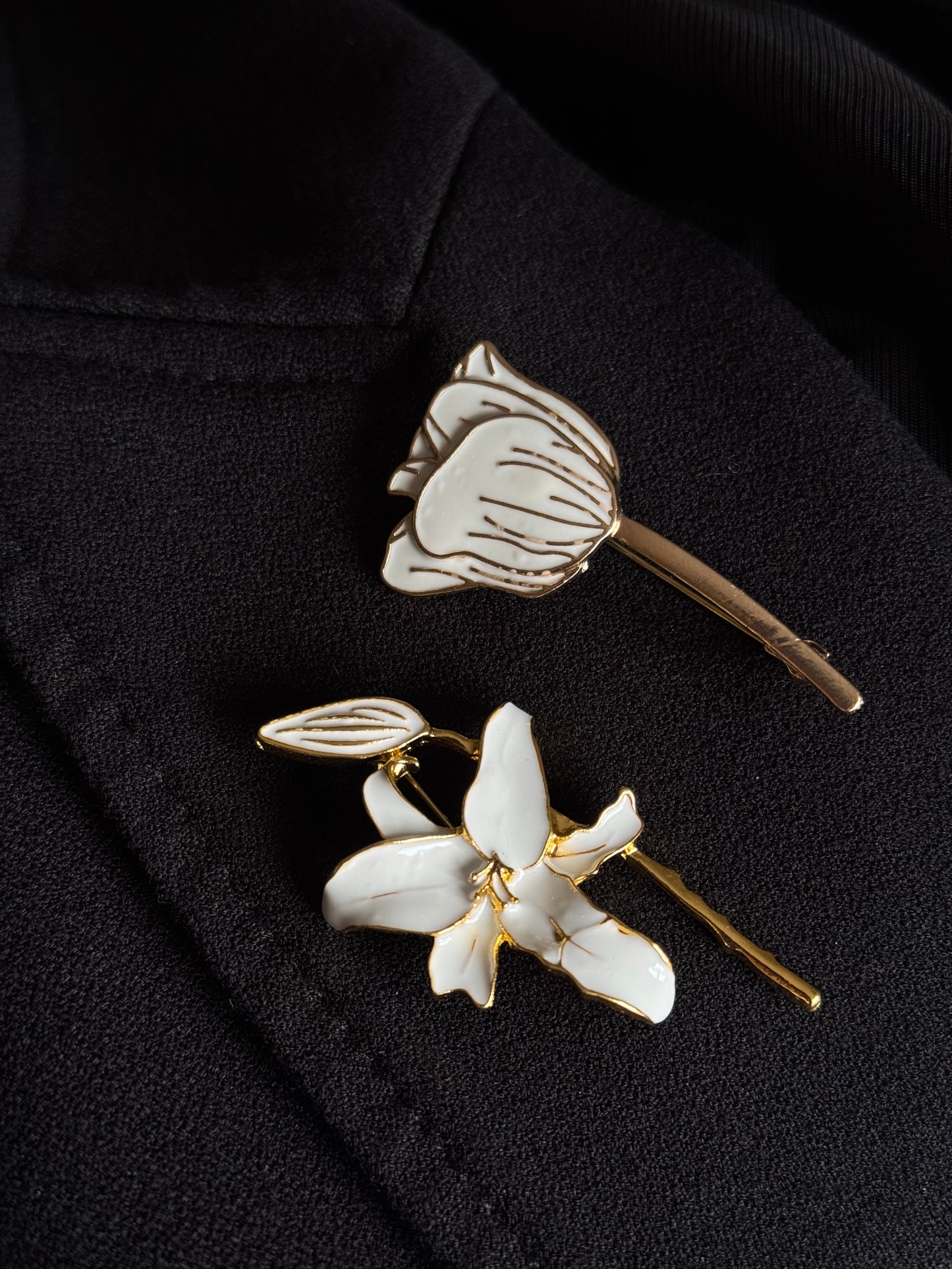 Tulip Flower Brooch in White Enamel