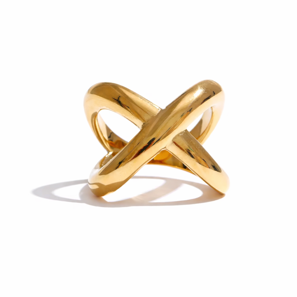 Crossover Loop Ring in 18K Gold