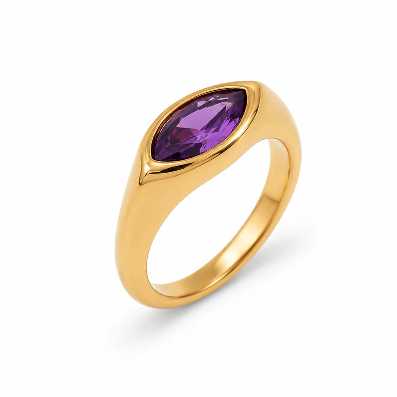 Amethyst Ring in 18K Gold