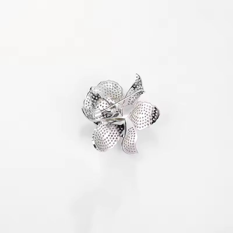 Flower Brooch with Cubic Zirconia Accents in Gold