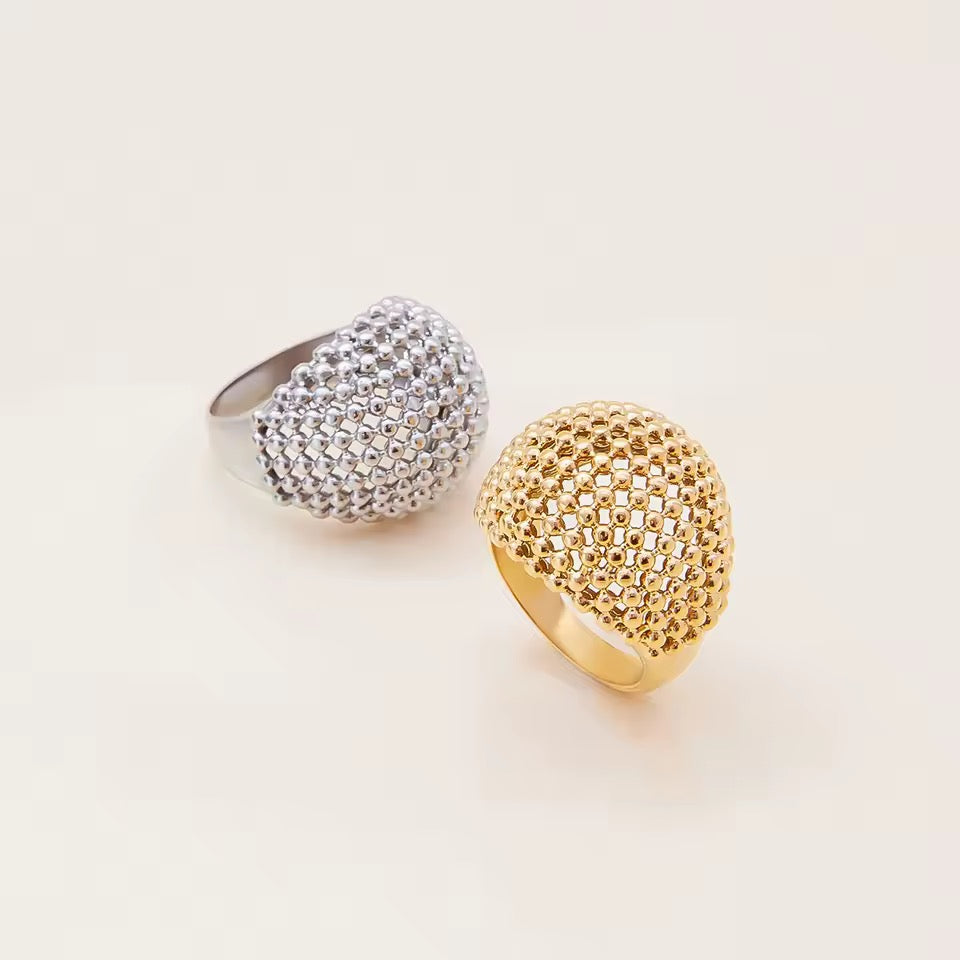 Mesh Dome Ring in Gold Vermeil