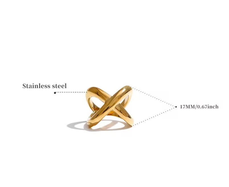 Crossover Loop Ring in 18K Gold