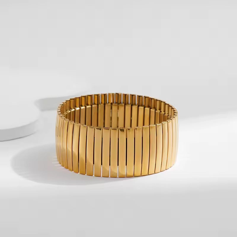 18K Gold Wide Stretch Bracelet