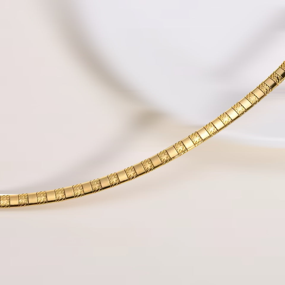 Geometric Collar Necklace in Gold Vermeil